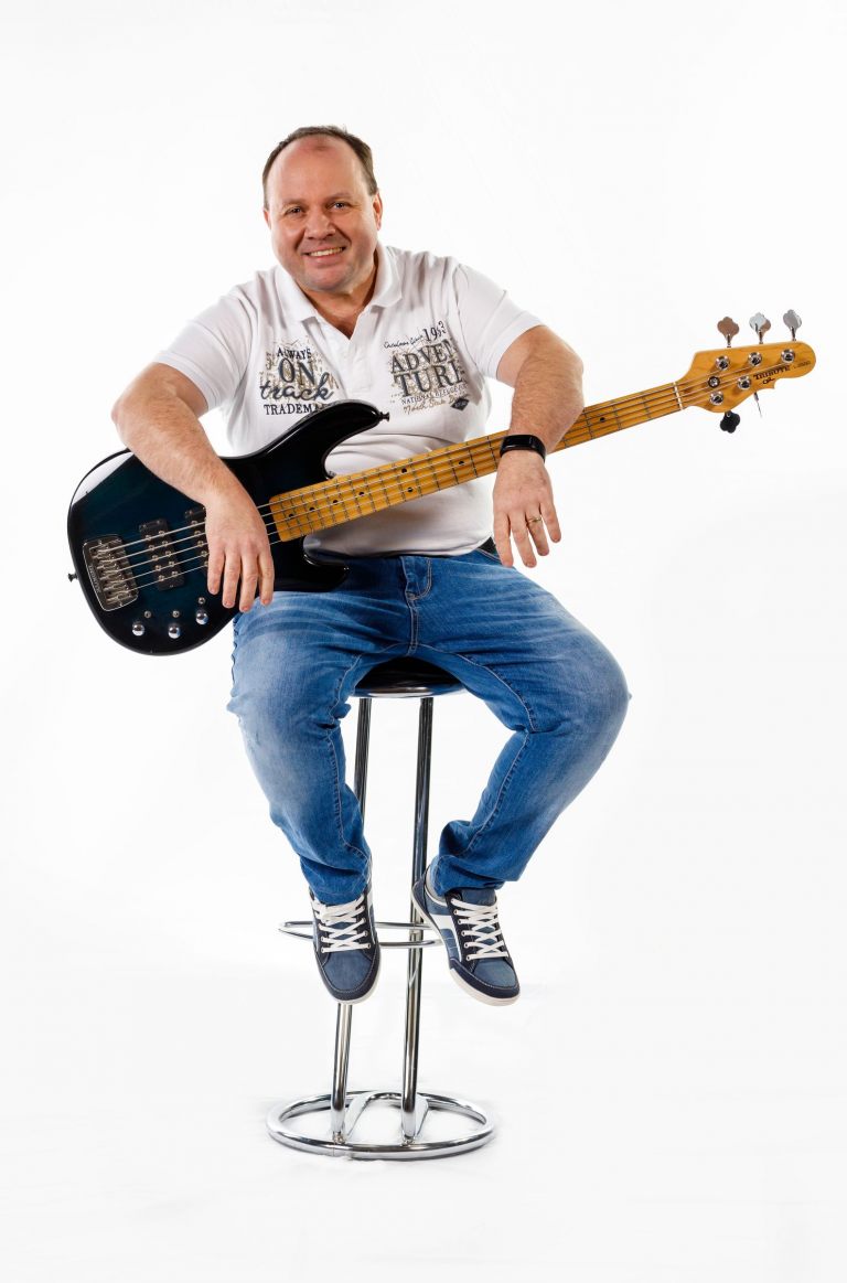 013